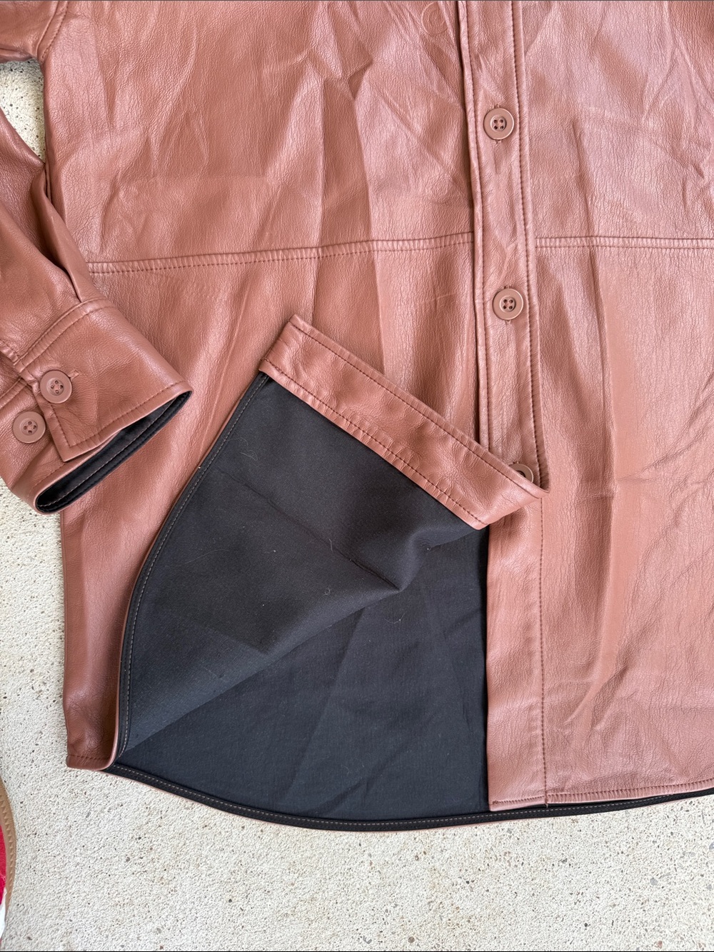 Aritzia Babaton Pelli Vegan Leather Shirt Jacket Brown Size
Small - Picture 7 of 11